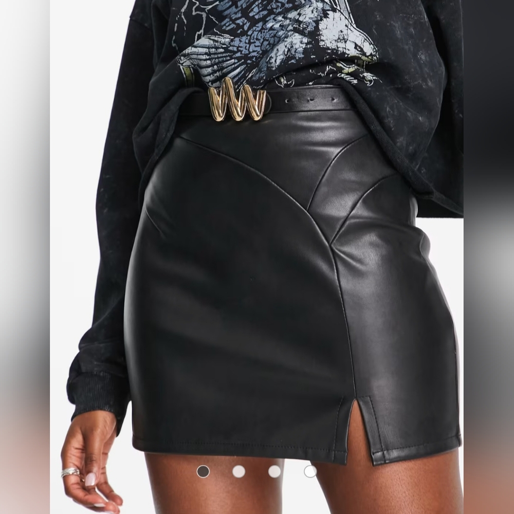 ASOS DESIGN mini skirt with belt (NWOT)